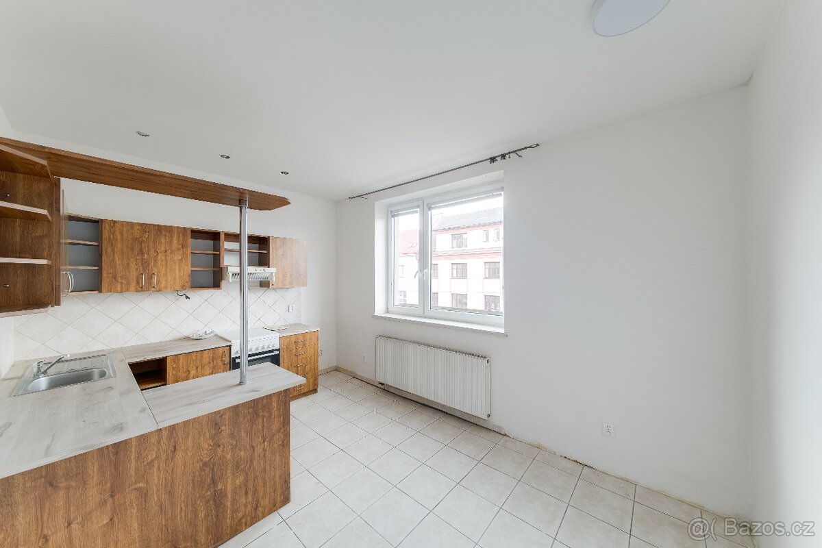 Pronájem bytu 2+1/3+kk, 69 m², ulice 28. října Ostrava – pohled 2