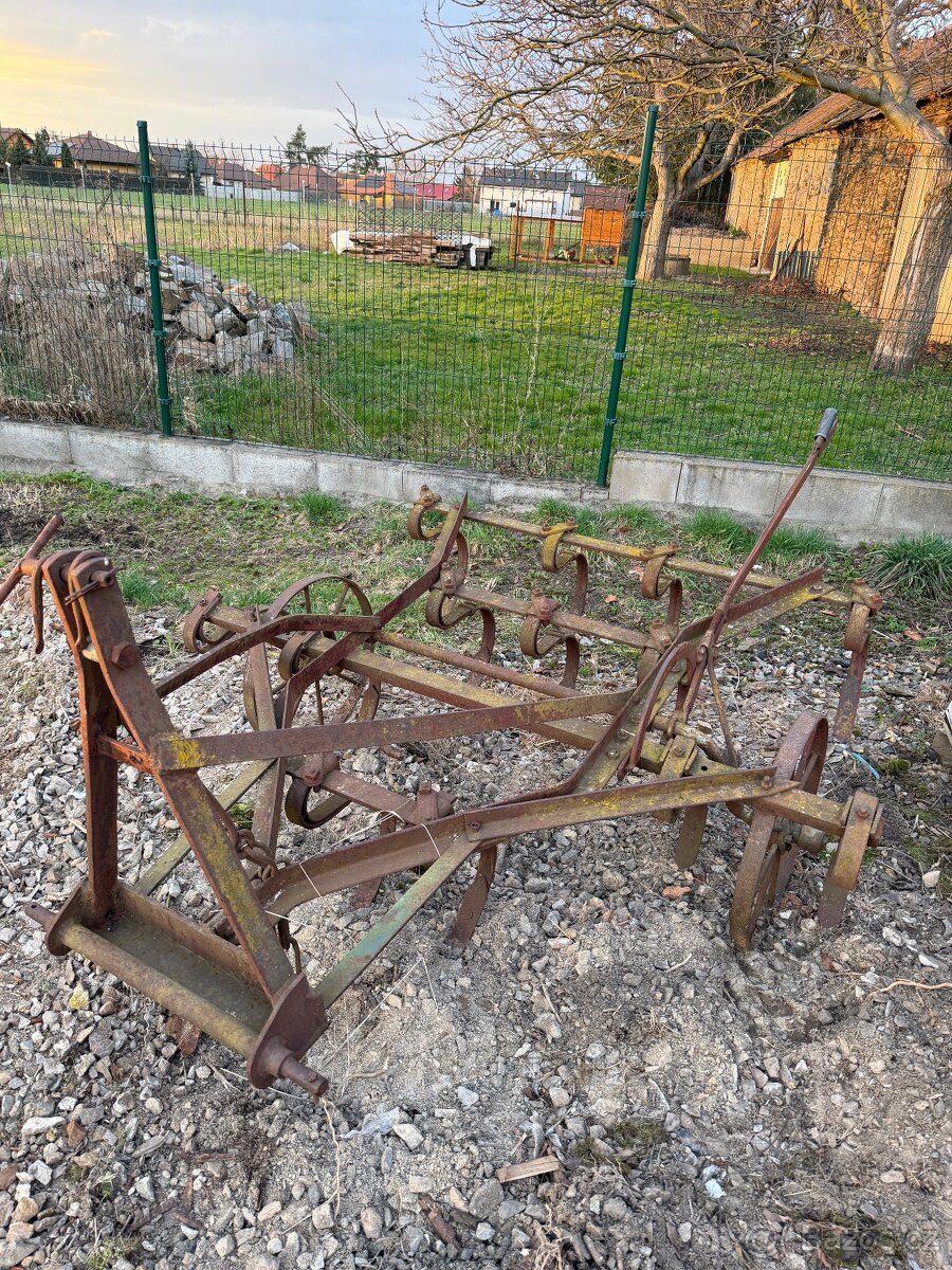 Kultivátor za traktor - 2