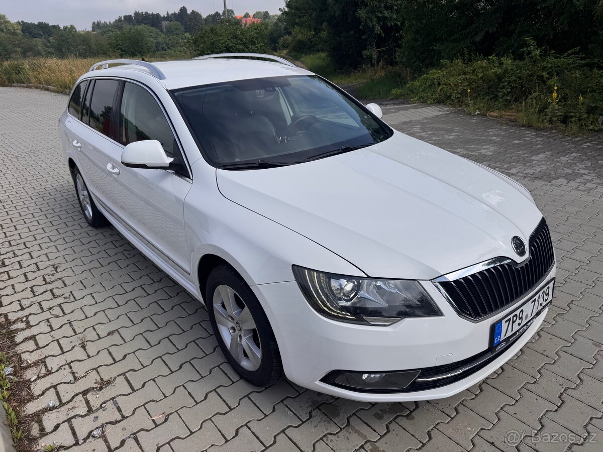 Škoda Superb 2.0TDI 103Kw Elegance DSG - 2