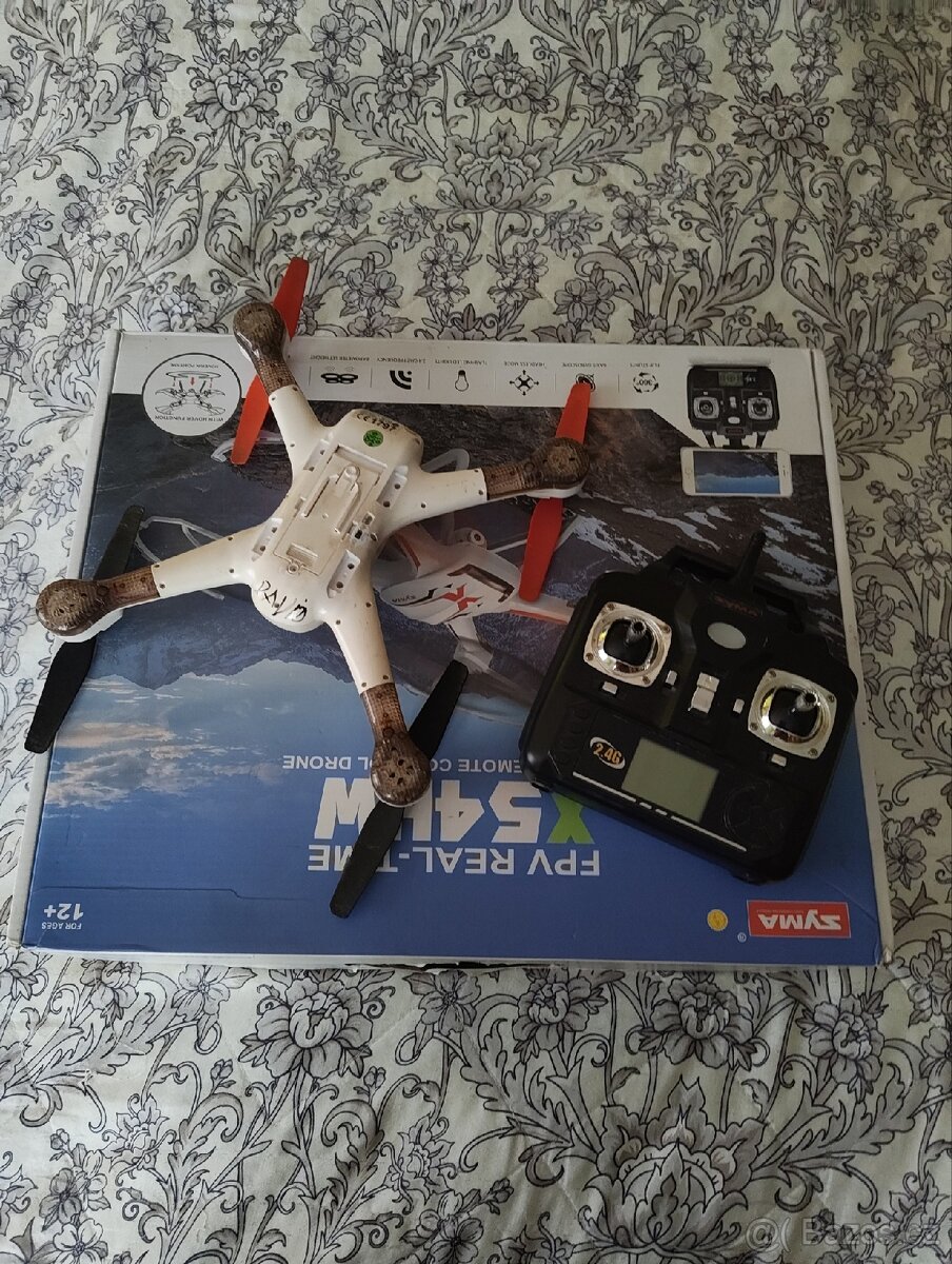 RC dron syma x54hw - 2