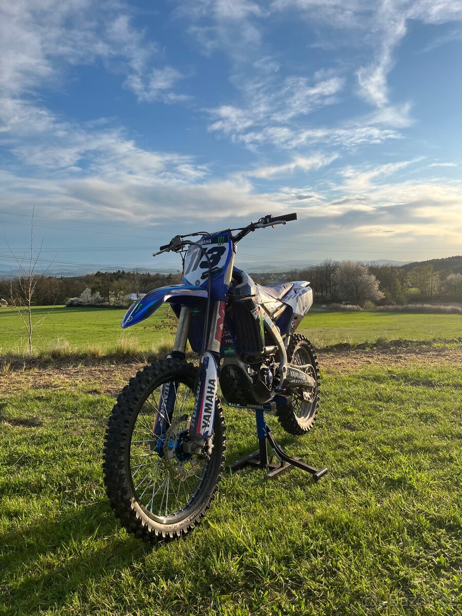 Yamaha yz 250f - 2
