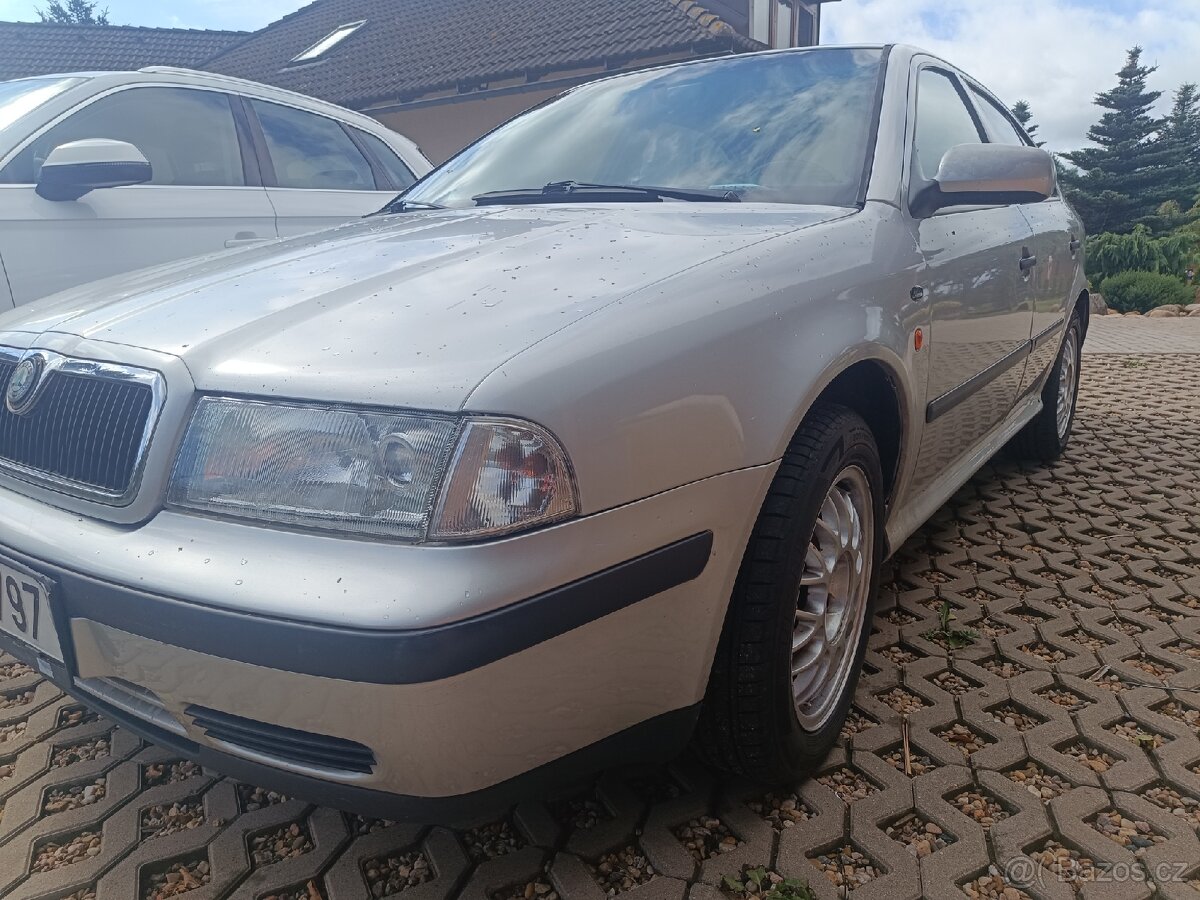 Škoda Octavia 1 - 2