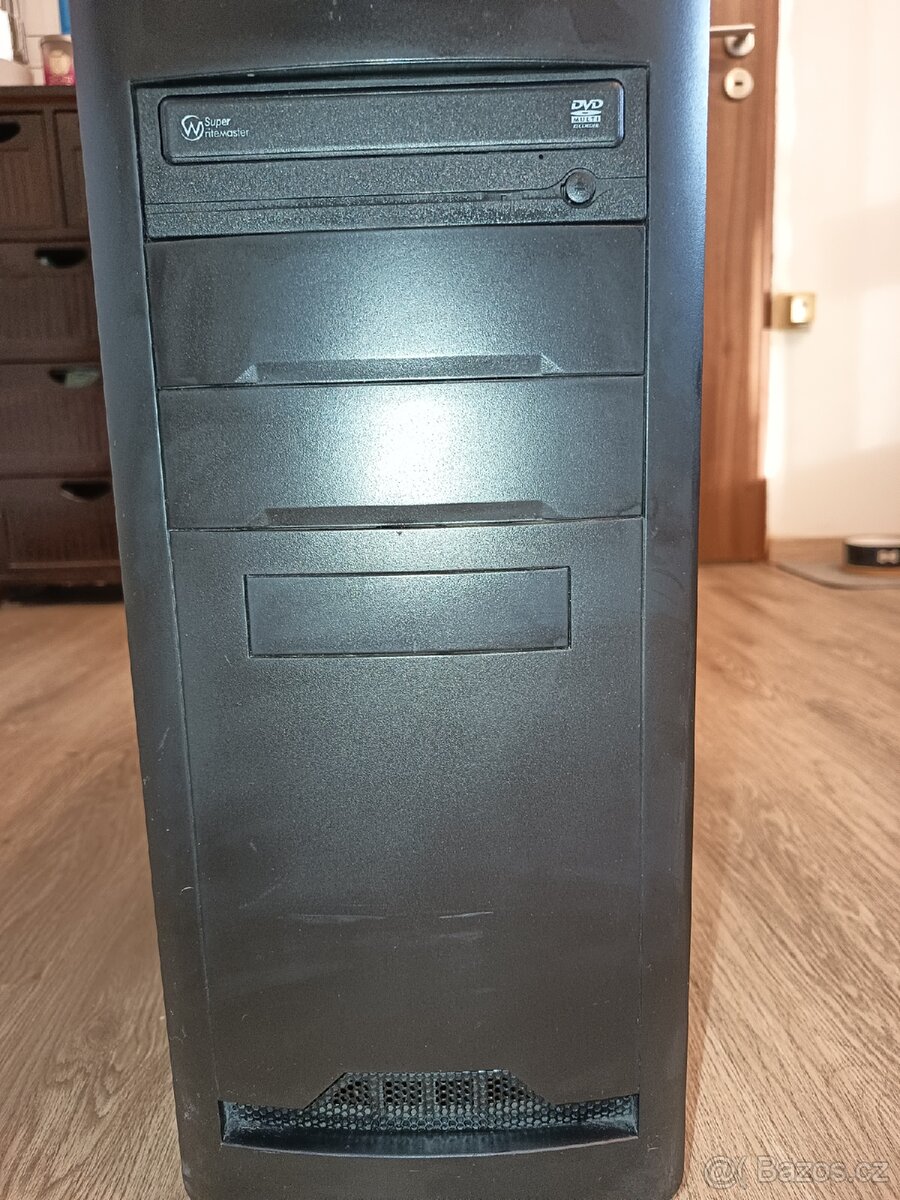 PC BitFenix - 2