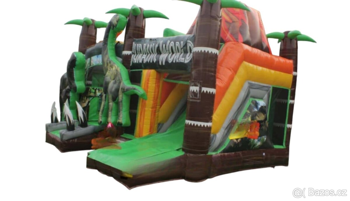 Jurassic World Skakaci hrad - 2