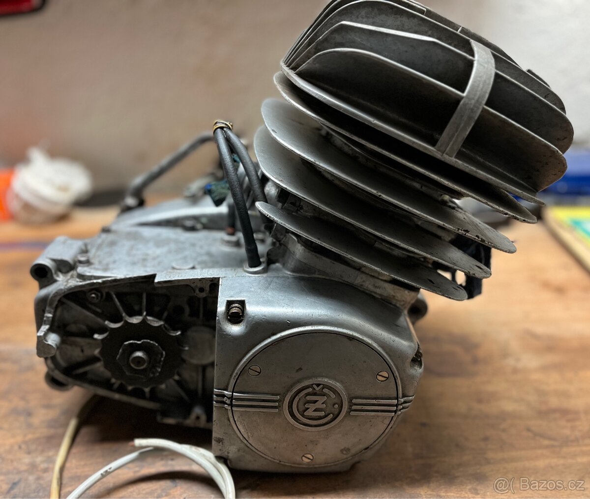 Motor čz 380 motokros - 2