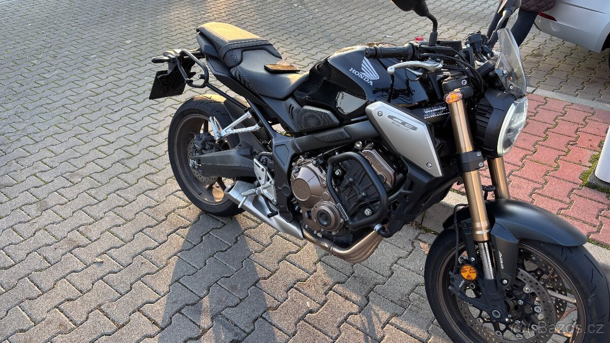 HONDA CB650R – 05/2019 – 1. MAJITEL – TOP STAV, serviska - 2