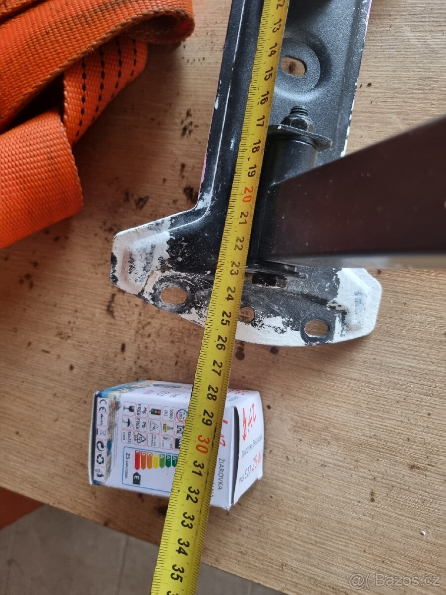 Držák na televizi Maclean - 2