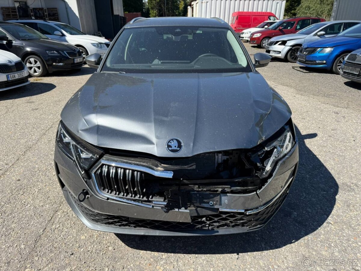 Škoda Octavia IV 1.5 TSI DSG SELECTION 1785km 2025 - 2