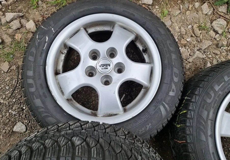 Zimni alu bmw 5x120 7jx15 et38 - 2