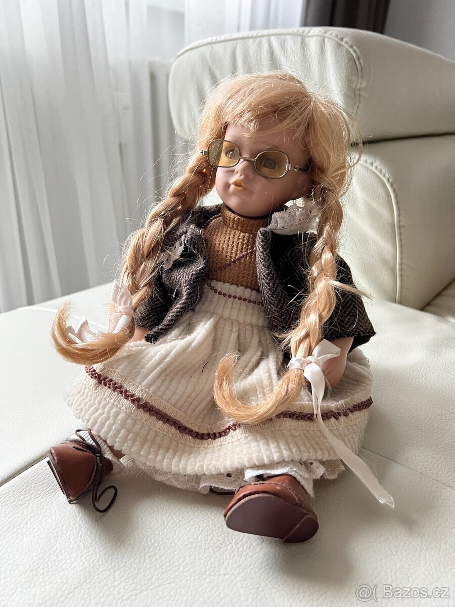 Panenka s porcelánovou hlavou - 2