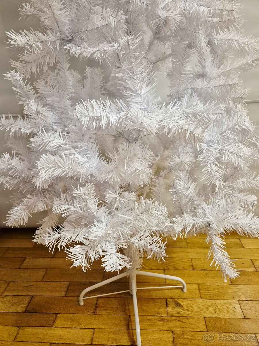 Nový umělý vánoční stromek, 180 cm - 2