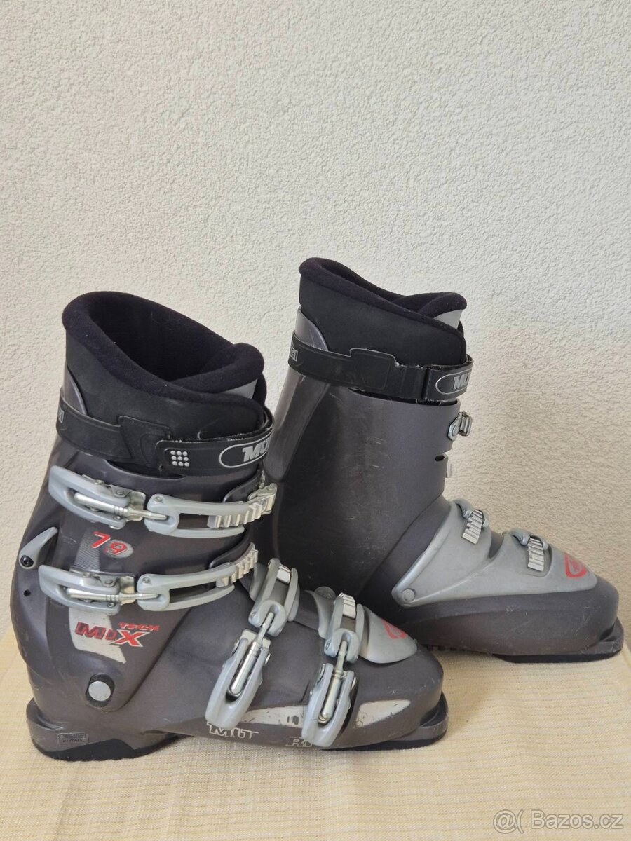 Pánské lyžařské boty / přeskáče Munari 7,9 - 2
