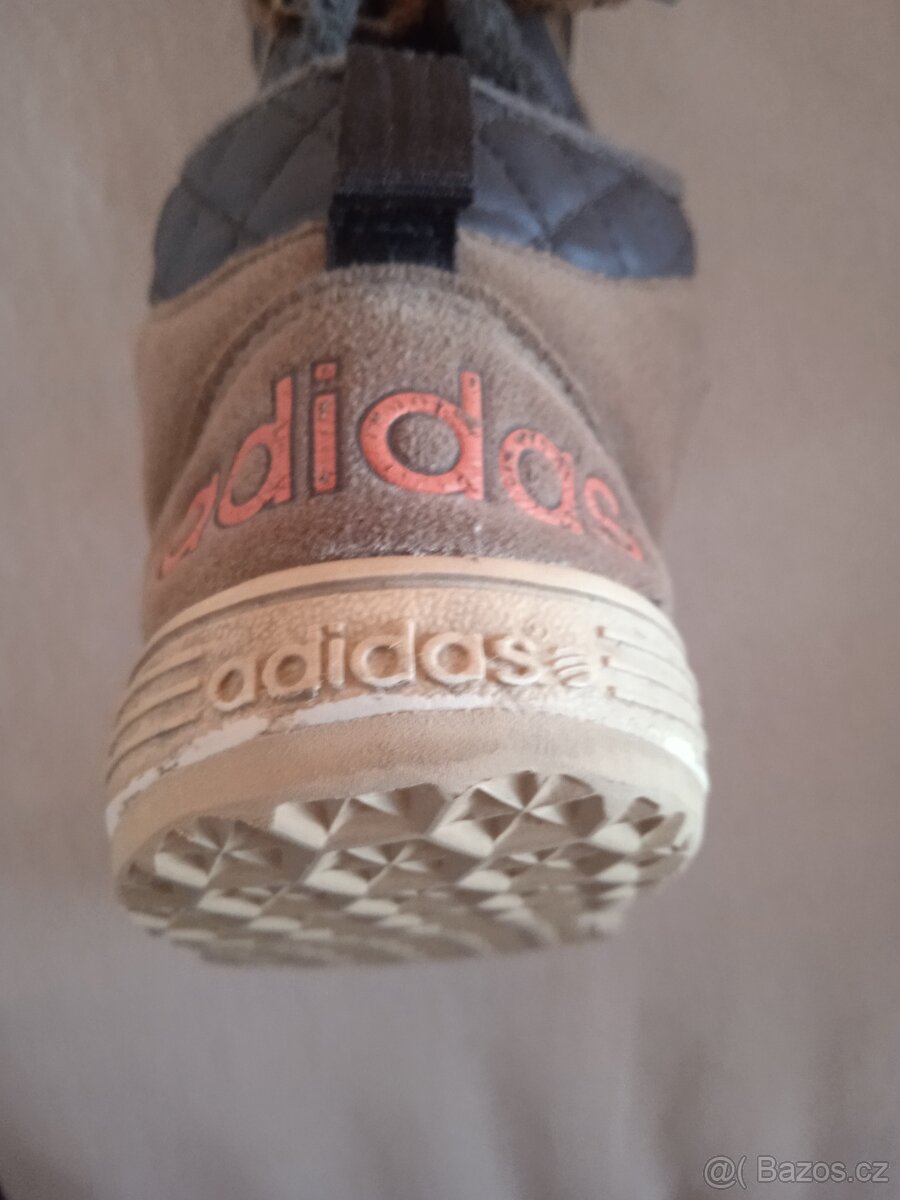 Kotníkové boty ADIDAS vel. 36 2/3 - 2