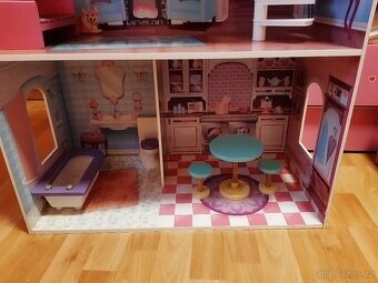 Domeček pro panenky Kidkraft - 2