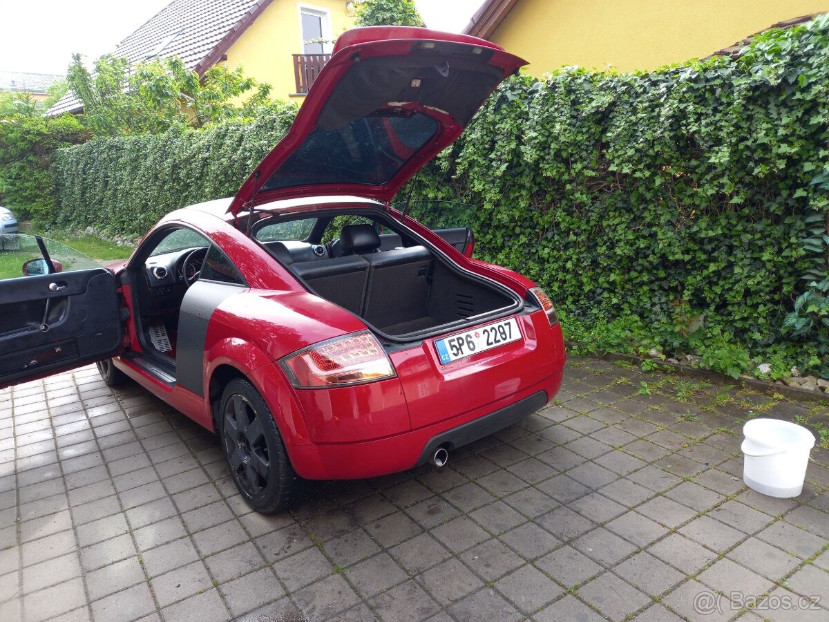 Audi TT 1.8t - 2