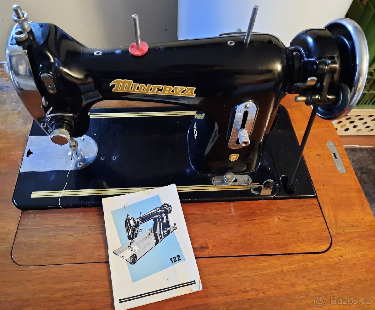 Šicí stroj Minerva 122 - 2