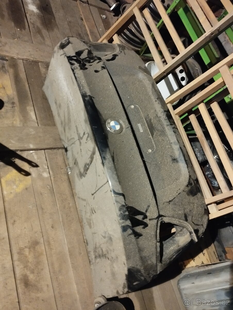 Víko kufru BMW - 2
