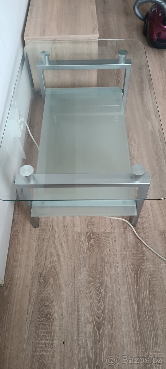 Konferenční stolek - 2