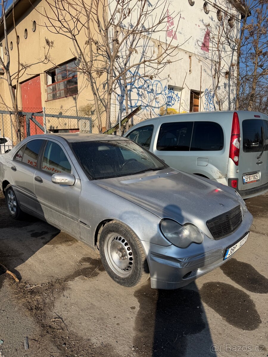 Mercedes Benz w203 2.2 cdi - 2