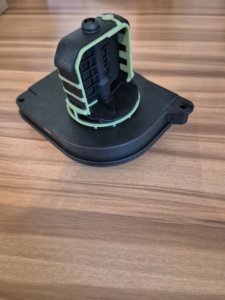 disa klapka BMW e90 - 2