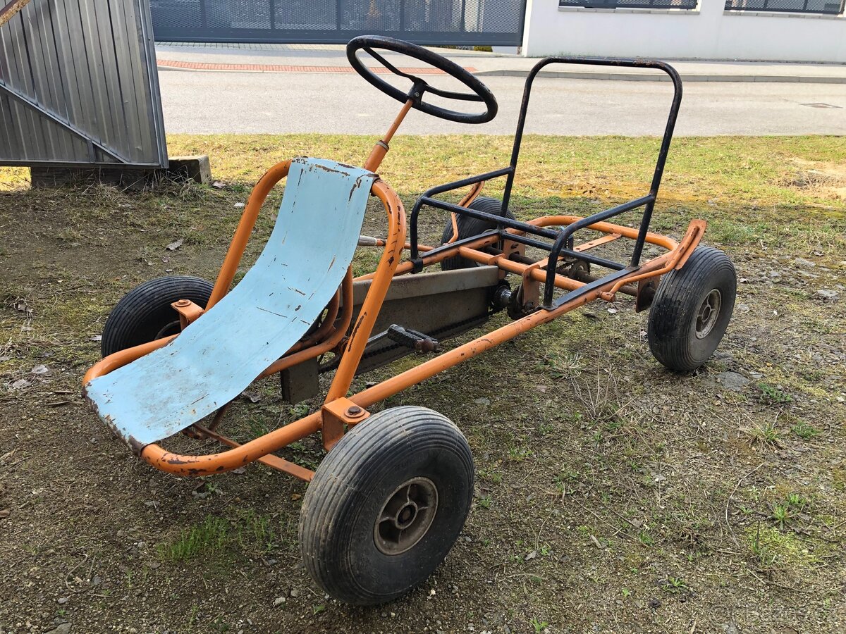 Šlapací motokára - 2