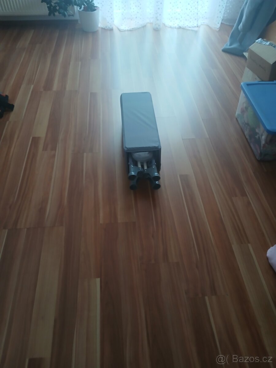 Cestovni postýlka nová - 2