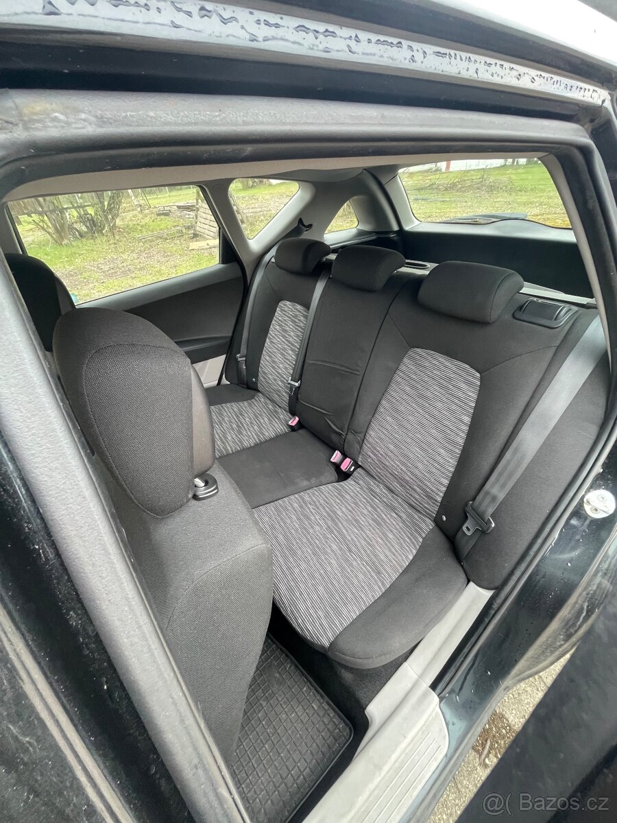 Kia Ceed 1,6 crdi 2007 - 2