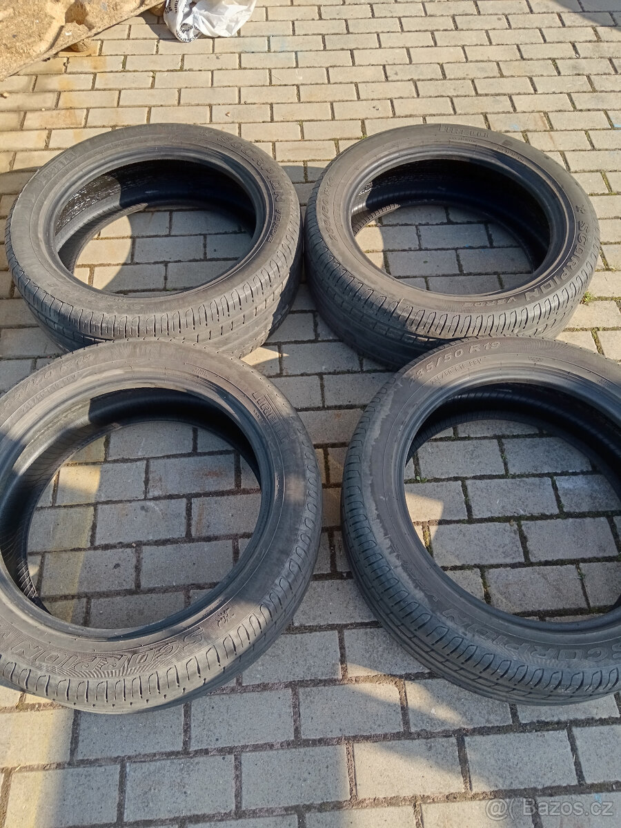 Letní pneu 235/50 R19 - 2