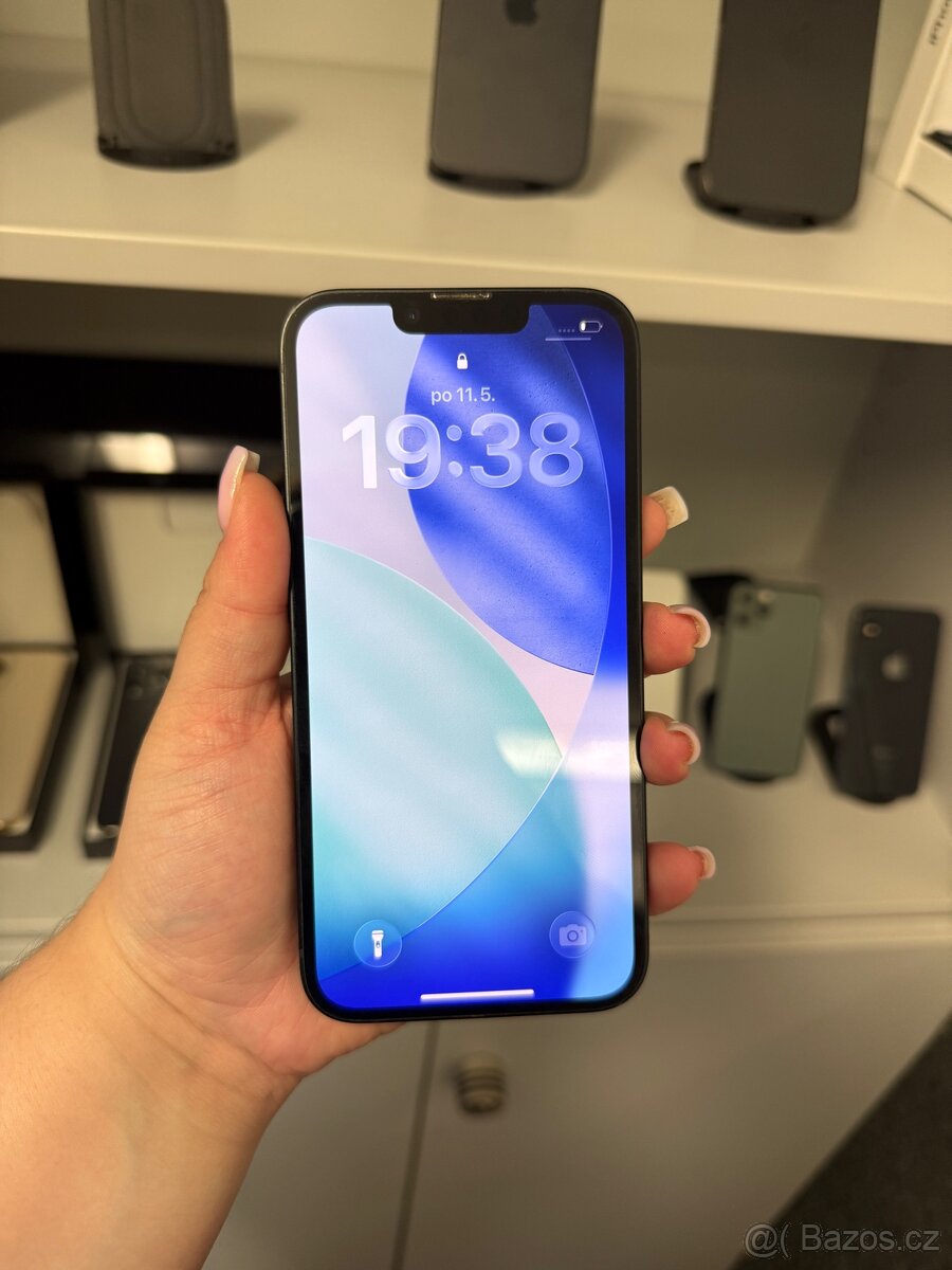iPhone 16 e 128gb - 2