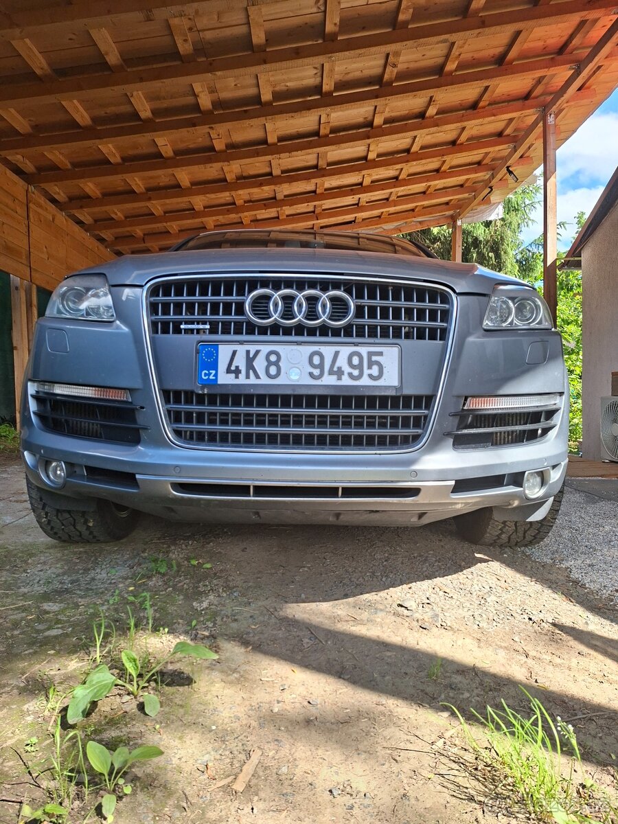 Audi Q7 3.0 tdi - 2