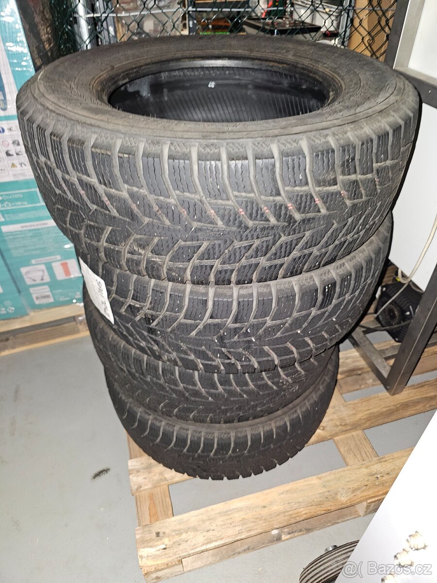 Zimní pneu 215/65/R15C - 2