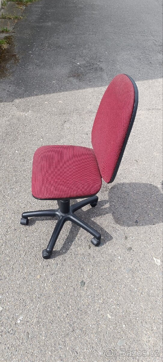 Prodám otočnou židli - 2