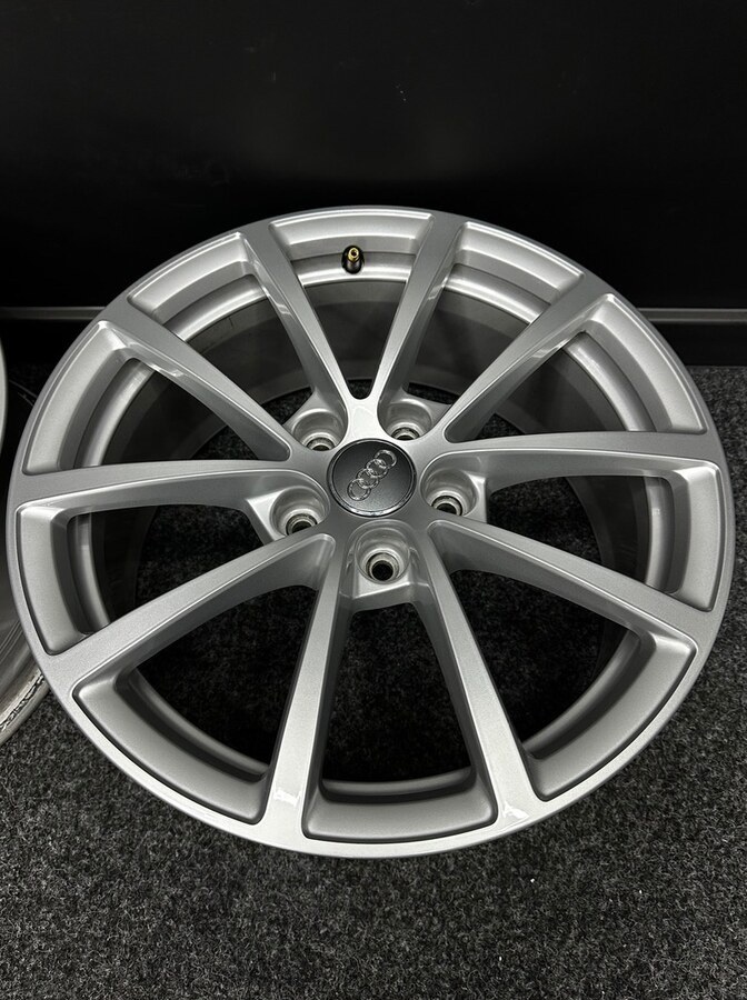Alu Audi 5x112 17” 4K0601025 - 2