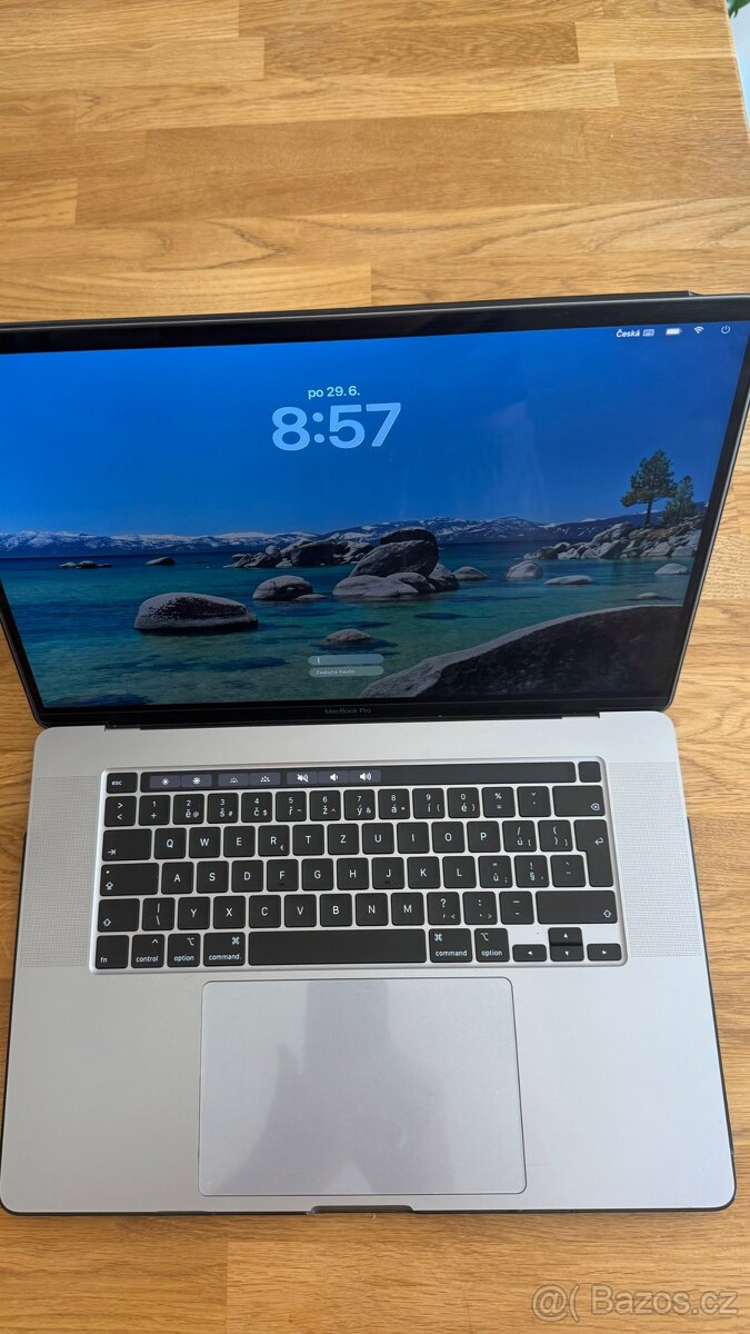 Apple MacBook Pro 16" 2019 Intel i7 2.6GHz - 2