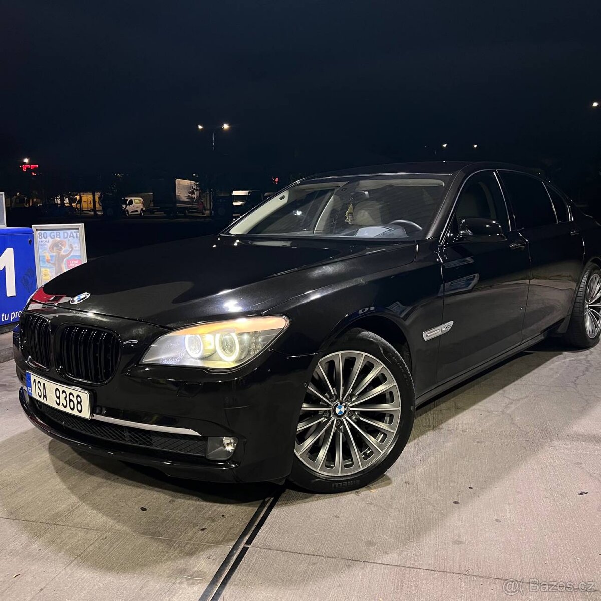 BMW 750LI - 2