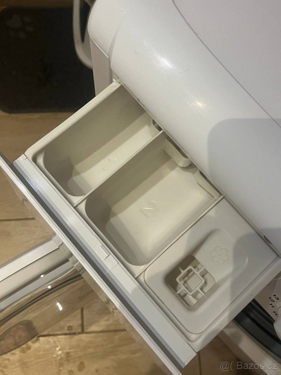 Indesit - 2