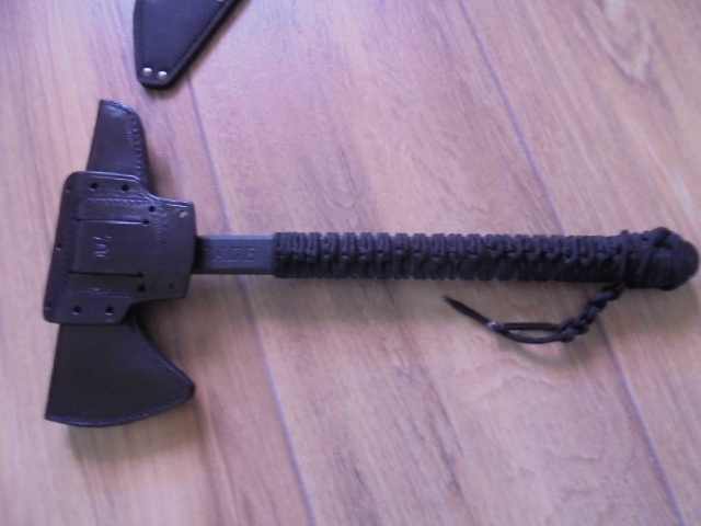 Tomahawk Schrade SCAXE4 - 2