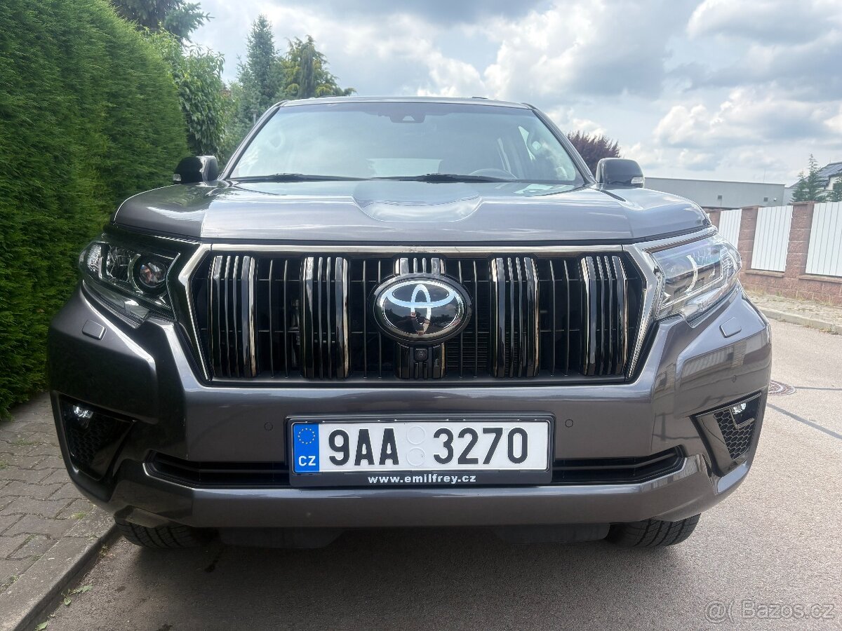 Toyota Land Cruiser GDJ 150 - 2