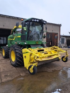 Řezačka John Deere 7280 - 2