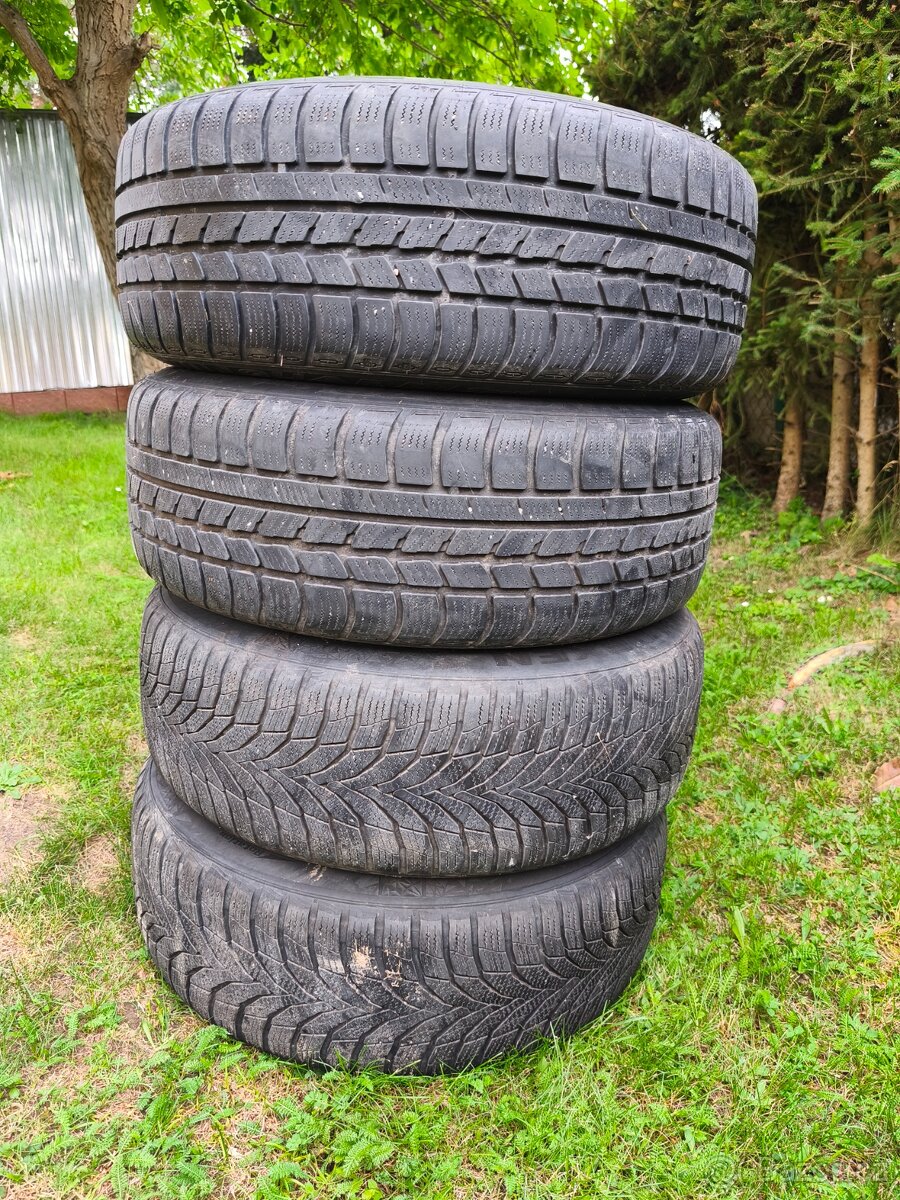 Zimní sada kol 215/55 R17 - 2