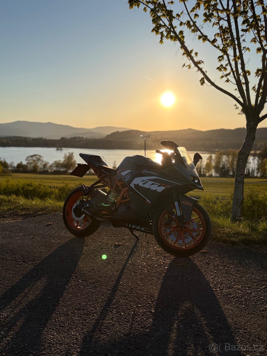 KTM RC 125 | 2015 | 30 XXX km | STK 2028 | - 2