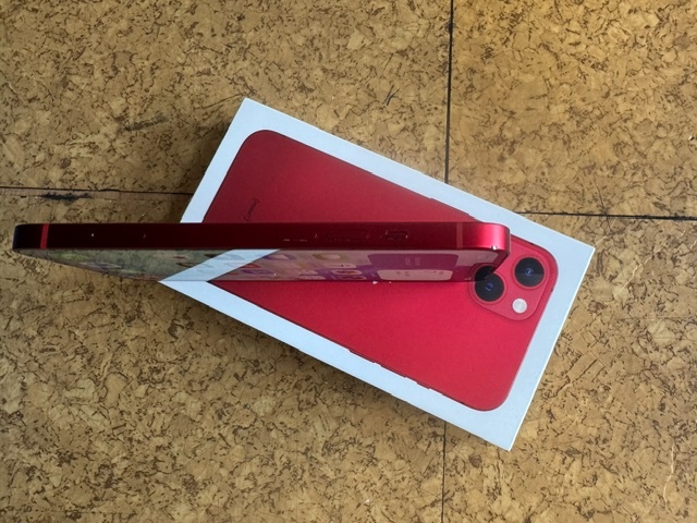 Apple iPhone 13 červený 512GB - 2