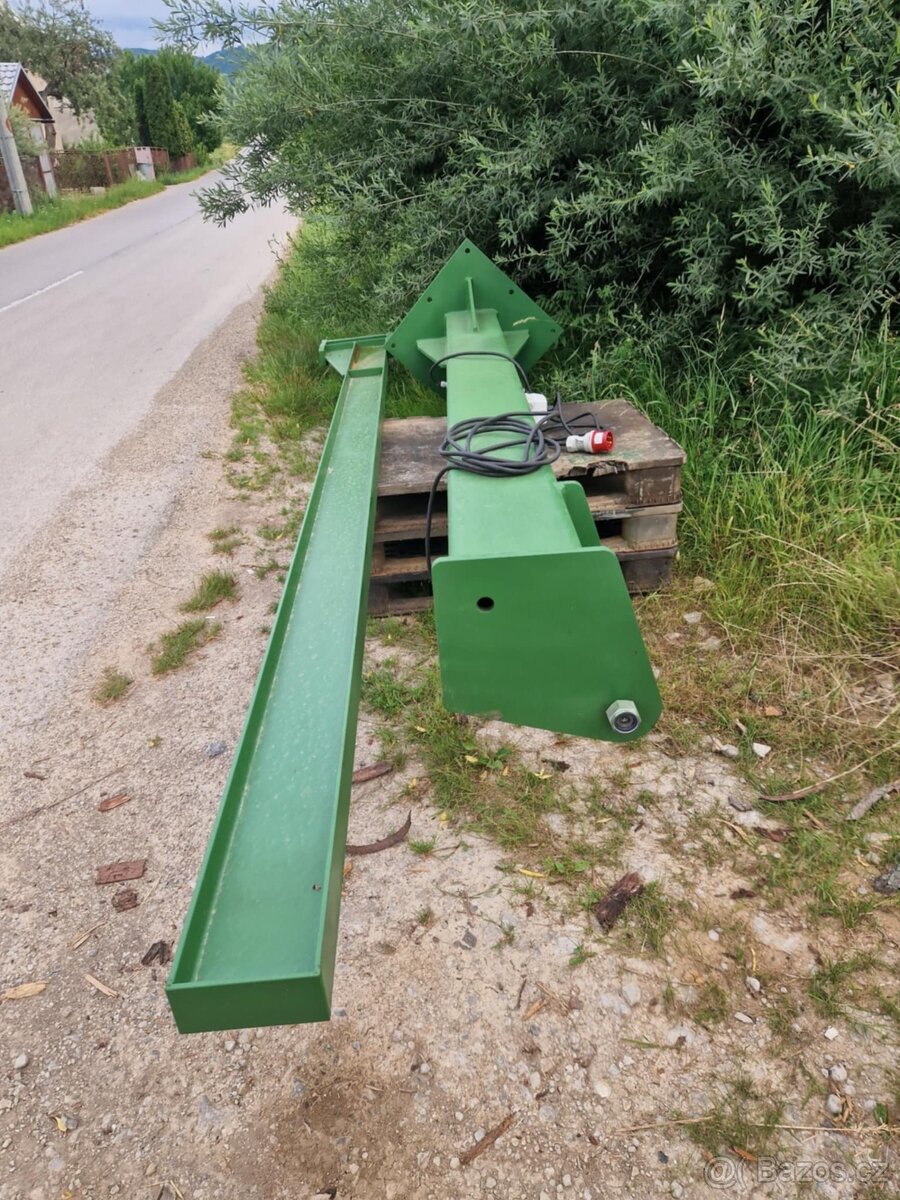 Dílenský sloupový jeřáb - 2