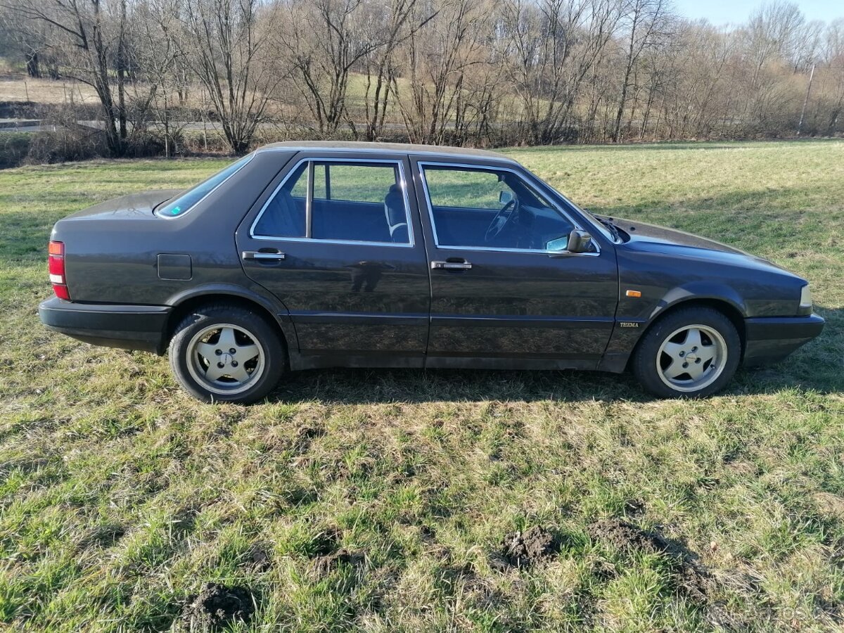 Lancia Thema 2,0 IE 16V - 2