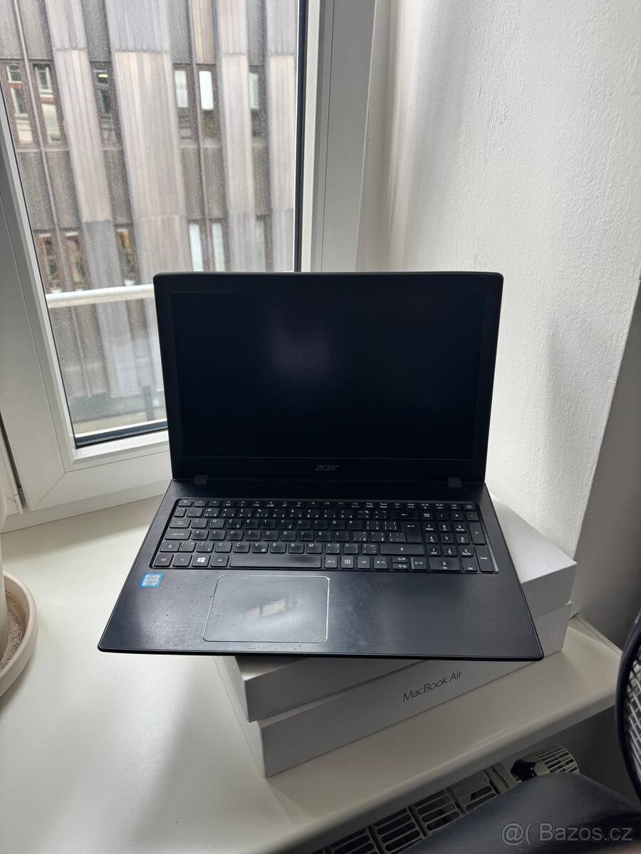 Acer Aspire E5-575 (i5, SSD, plně funkční) - 2