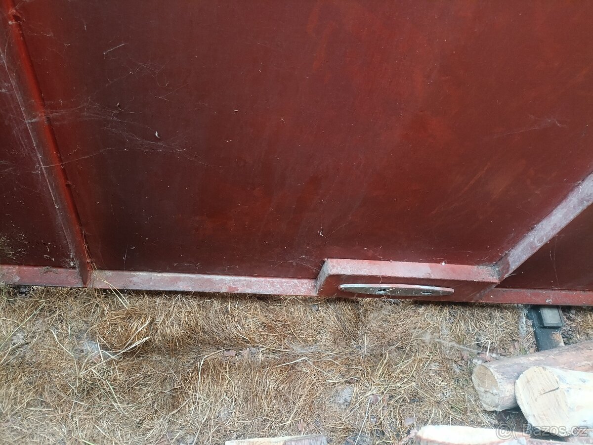 Garážová vrata. Dvou křídla. Pozor sleva - 2