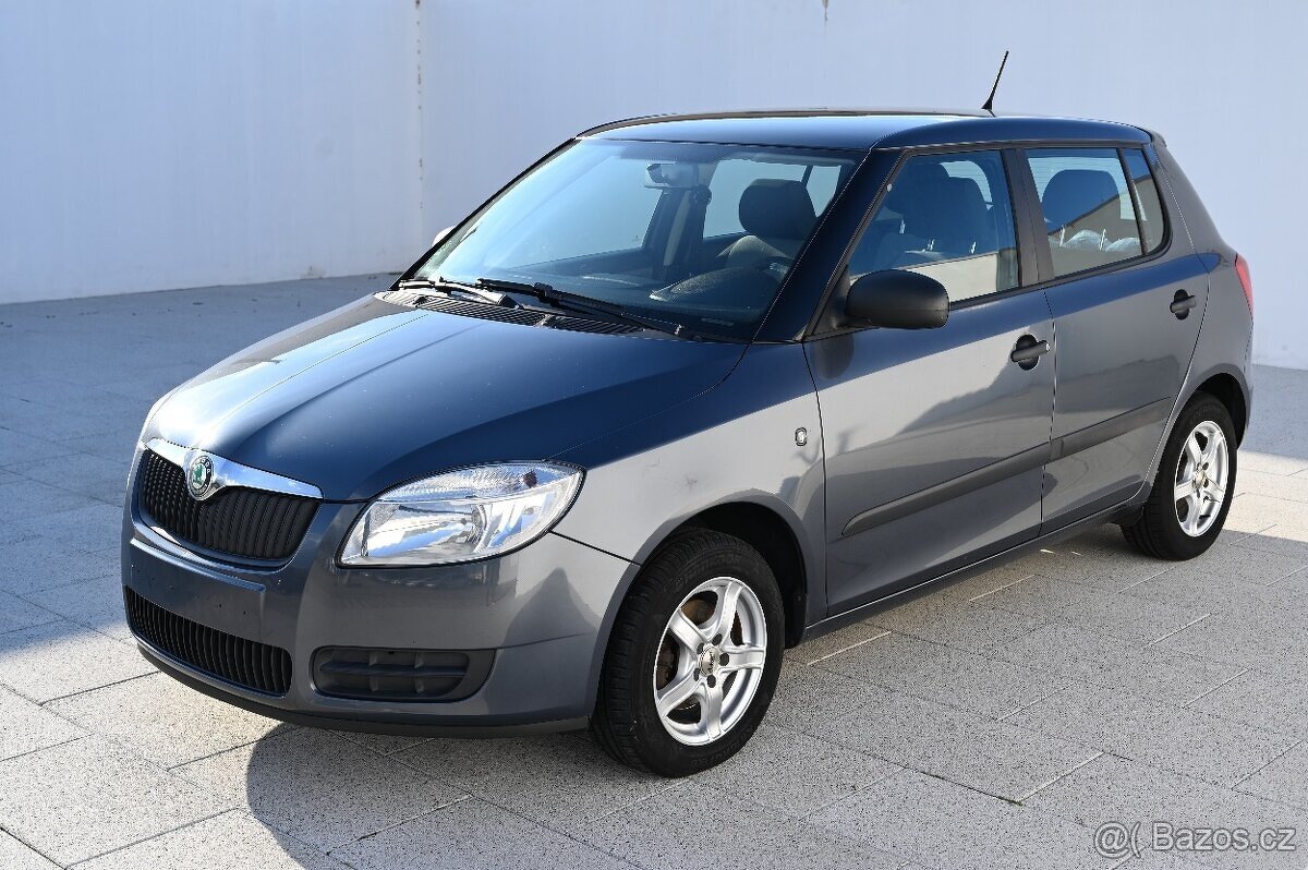 Půjčovna aut – Škoda Fabia I/II Combi & Škoda Octavia Praha - 2