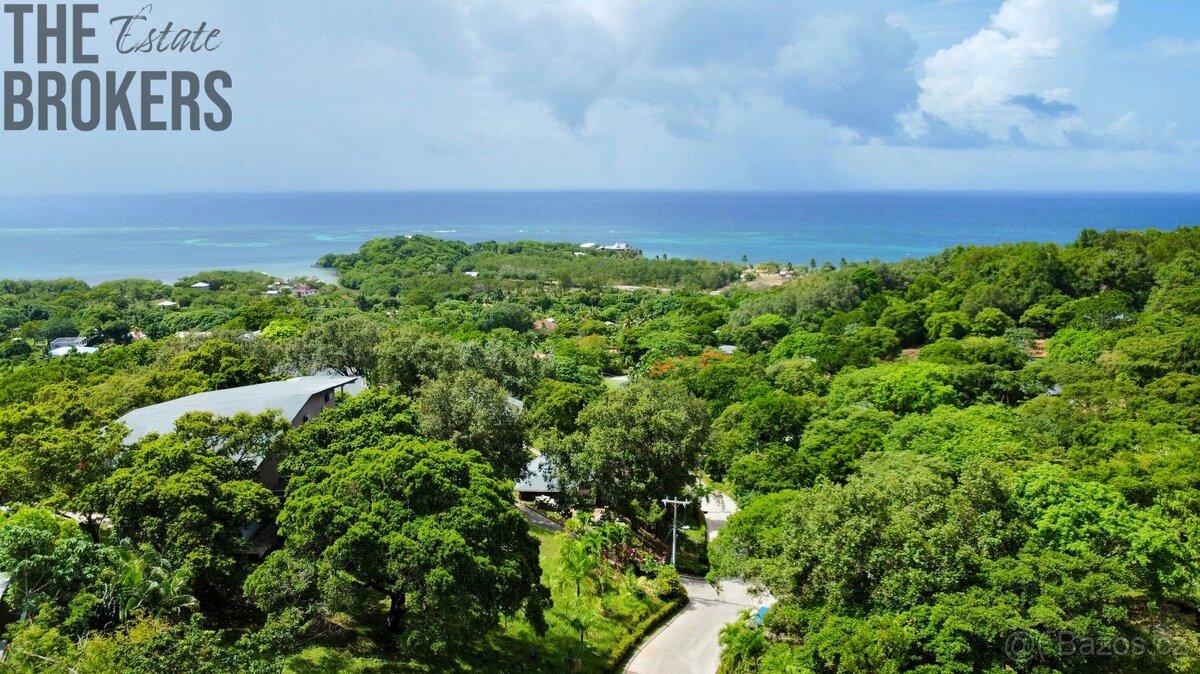 2BD&2BT Wooden Bungalow Diamond Hill Resort, Roatan - 2