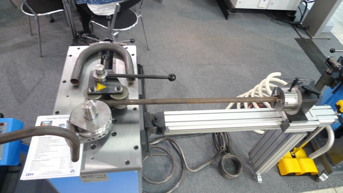 Ohýbačka trubek a profilů beztrnová R1.50.4.M - 2