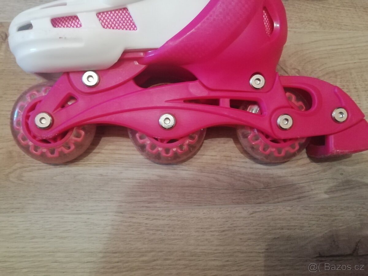 Dětské rostoucí kolečkové brusle - 2